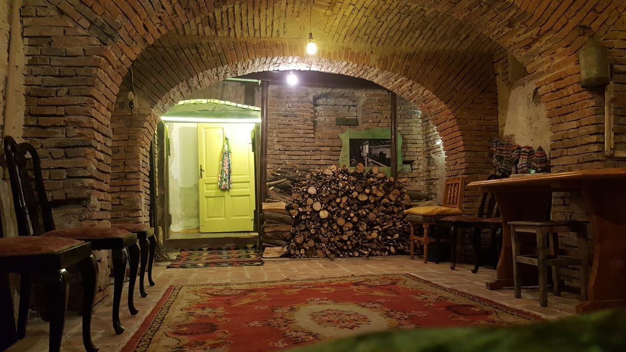 Mountain Tale Hostel Brasov Luaran gambar